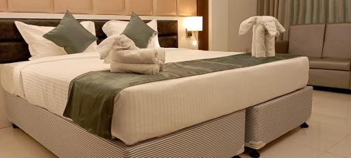 Hotel Konark - Housity