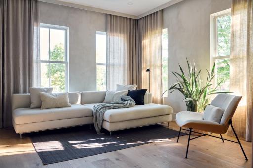 9 Academy - Housity