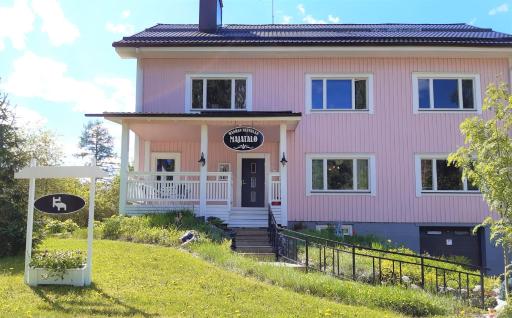 Wanha Neuvola Guesthouse - Housity