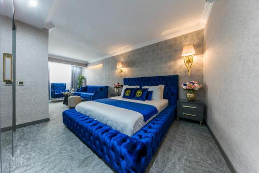 Golden Bazaar Hotel - Housity