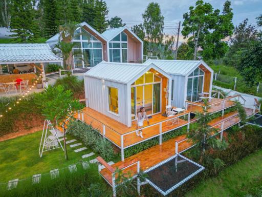 Serene Khaokho - Housity