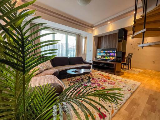 PrimeStay Duplex Retreat - Free Parking - Housity