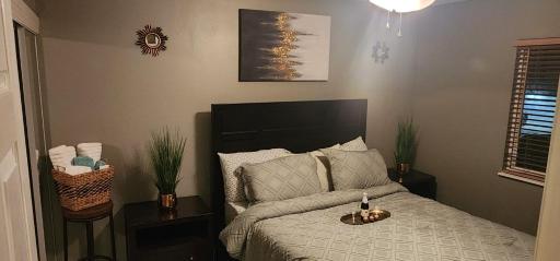 Elias GENeration Serene Rm - Housity