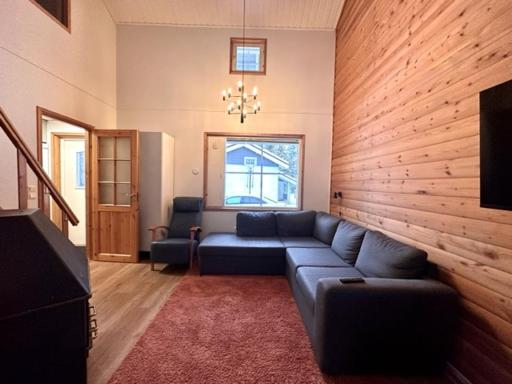 Levin keskusta, Kätkäläinen D2 - Housity