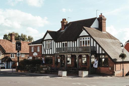 The White Hart Wadhurst - Housity
