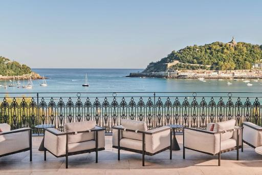 Nobu Hotel San Sebastián - Housity