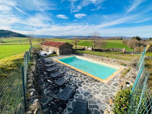 La Voûte du Dragon spa piscine 26 personnes - Housity