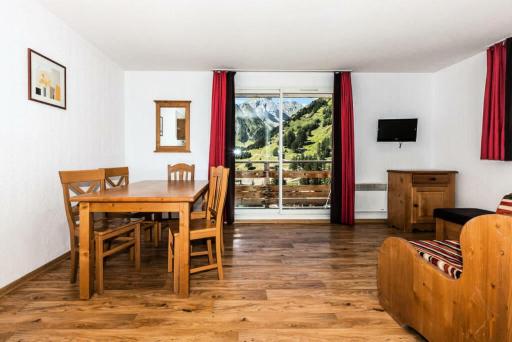 Appartement 2 Pièces 4/6 Personnes MAE-4104 - Housity