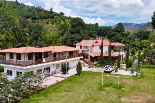 Hotel Finca Villa Nathaly - Housity