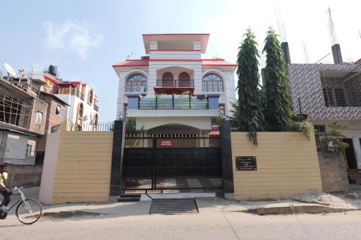 The Transit Stay Guwati - Housity