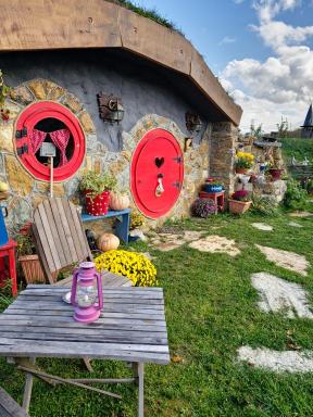 Zemljane kućice Kreševo - Housity