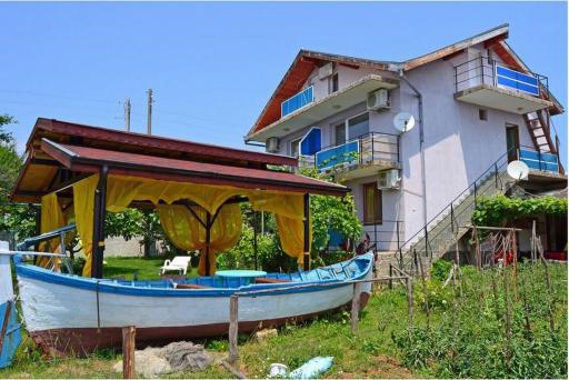 Villa Rezos - Housity