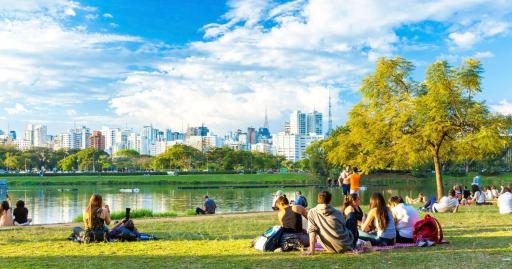 Studios Modernos Totalmente Mobiliados com Academia Próximo a Metrô Parque Ibirapuera e Hospitais - Housity