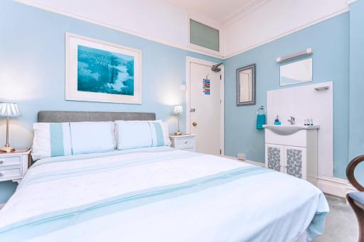 The Ravensbourne Hotel - Housity
