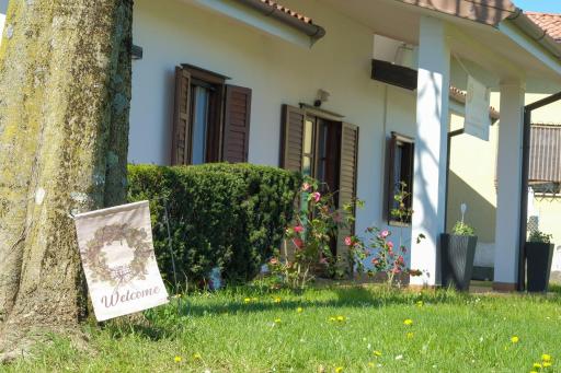 Ferrari Casa Vacanze - Housity