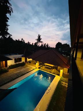 Batuan Village - Housity