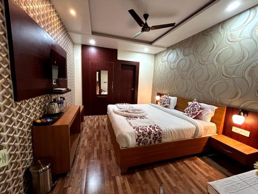 HOTEL PARK DELIGHT - Housity