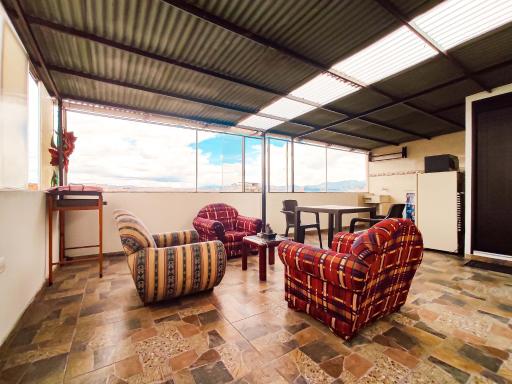 Hermoso Apartaestudio a 10 minutos del Aeropuerto - Housity