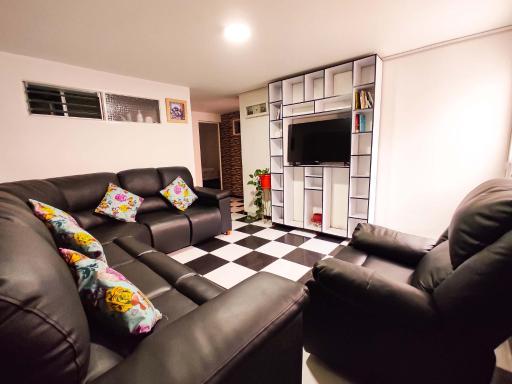 Precioso apartamento cerca del Aeropuerto de Bogta - Housity