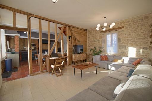 La Petite Folie - Housity