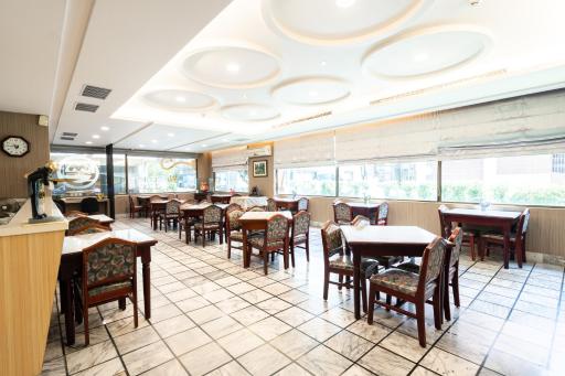 Etung Hotel - Housity