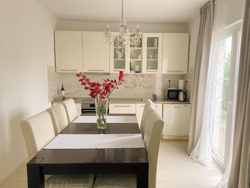 Holiday House Vego - Housity