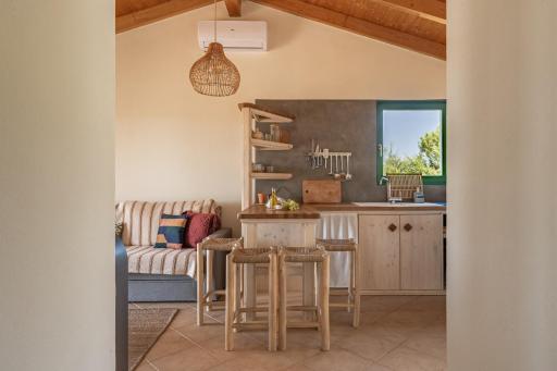 Monte Flora Farmhouse - Housity