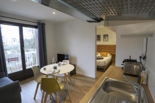 le Fier Pied à terre à Annecy - Housity