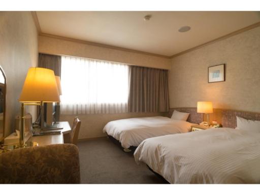 Ozu Plaza Hotel - Vacation STAY 28791v - Housity