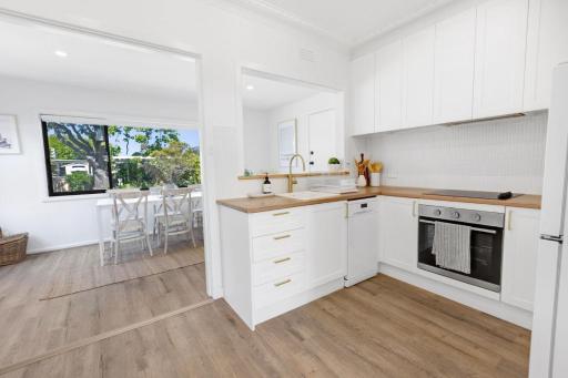 Lakes Entrance Beach House - Housity