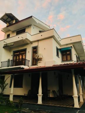 Samaro Resort - Housity