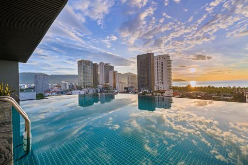 Hotel Del Luna Boutique - Housity