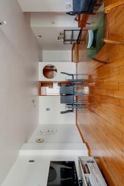 Amplio e iluminado Departamento - Housity