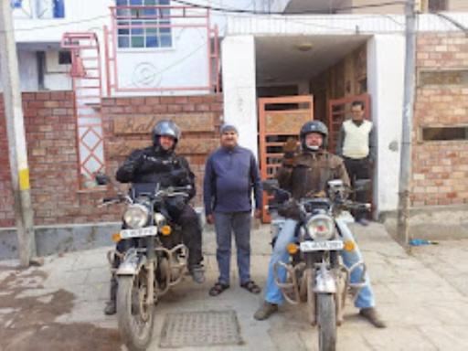 RAHUL GUEST HOUSE Varanasi - Housity
