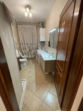Harry's Canal View - Housity