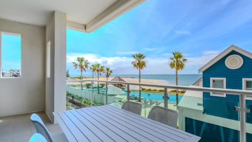 Sea Side 112 - Housity