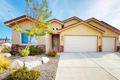 Zion House - Housity