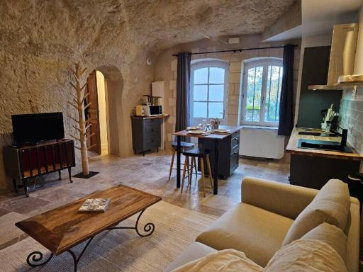 Charmante maison troglodyte Loire Valley - Housity