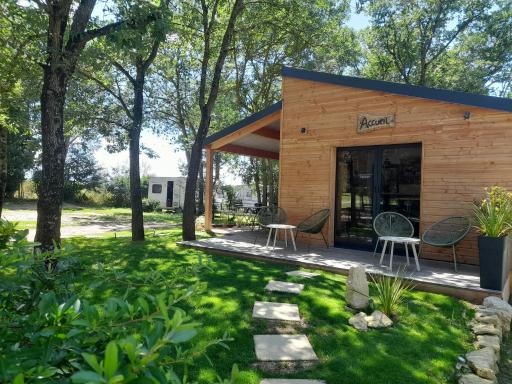 Camping La Capelle - Housity