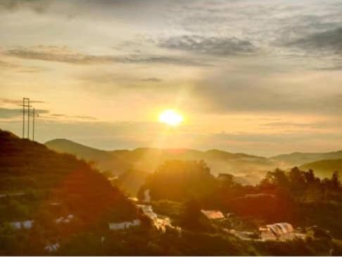 Kensington Sunrise at Sg Palas,PalasHorizon - Housity
