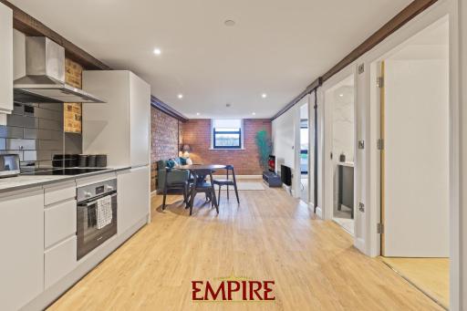 2-Bed Flat in Burton upon Trent near Wetmore Road - Housity