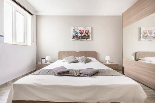 F8 Room 1, Private Double room with private bathroom in shared Flat - Housity