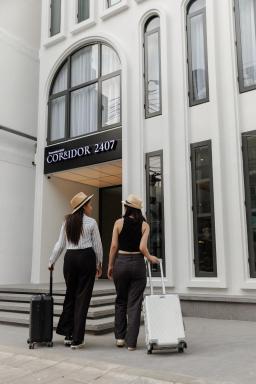 CORRIDOR 2407 - Housity