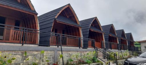 Green Lestari Resort Alahan Panjang - Housity