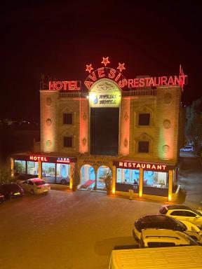 Avesis Hotel - Housity