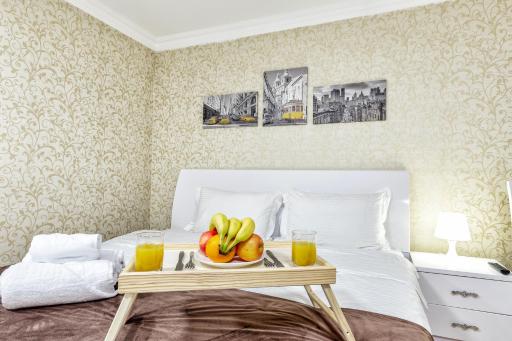 Hotel Bed and Breakfast - Housity