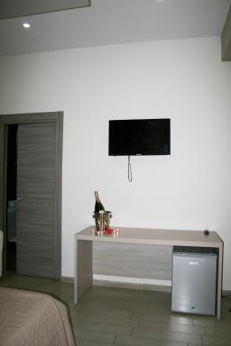 Angel's Paradise - Housity