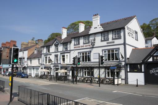 Bridge End Hotel - Housity