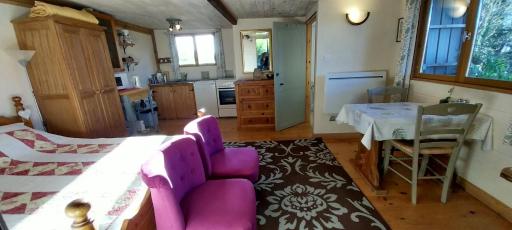 The Studio - Housity