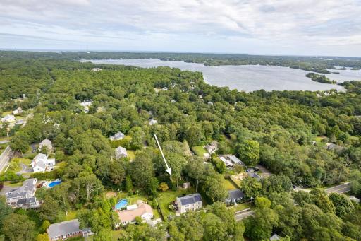 Retreat Cape Cod Centerville Quiet Neighborhood - Housity